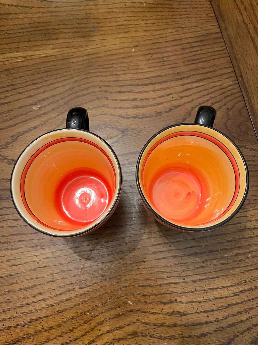 222 Fifth Nasreen Vibrant Orange Gradient Ceramic Bowls and‎ Mugs Set